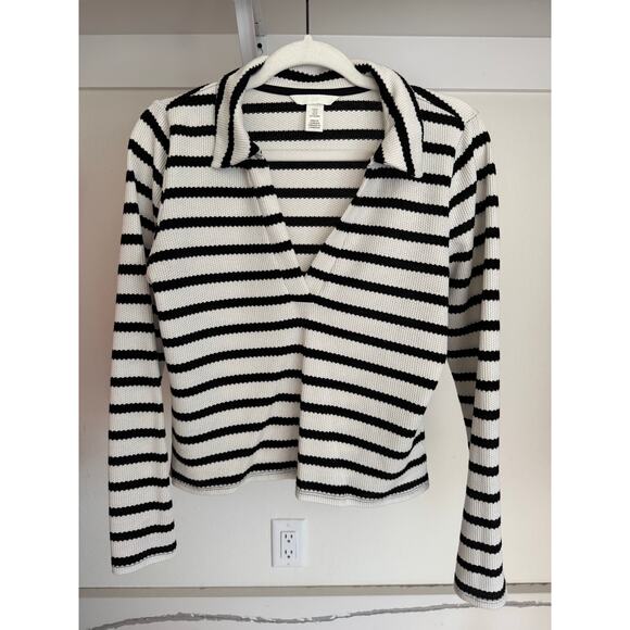 H&M Women's Collared Light Sweater Shirt Striped Size Medium - Picture 1 of 7